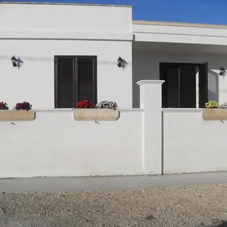 Casa Vacanze Anna Racale